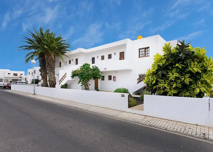 アパート Morales *